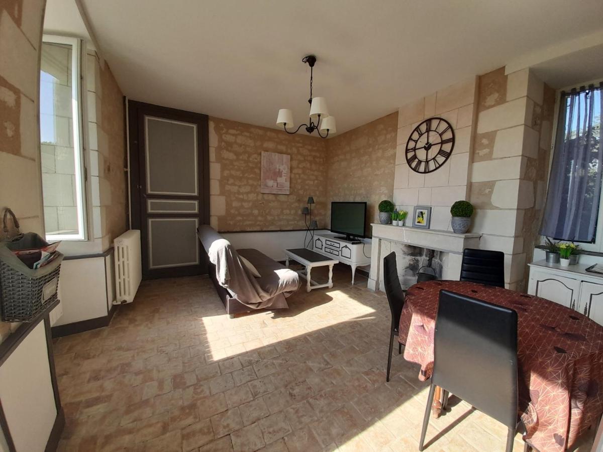 Gite Au Calme Avec Jardin Et Wifi A La Roche-Posay - Fr-1-541-52 Villa Екстериор снимка